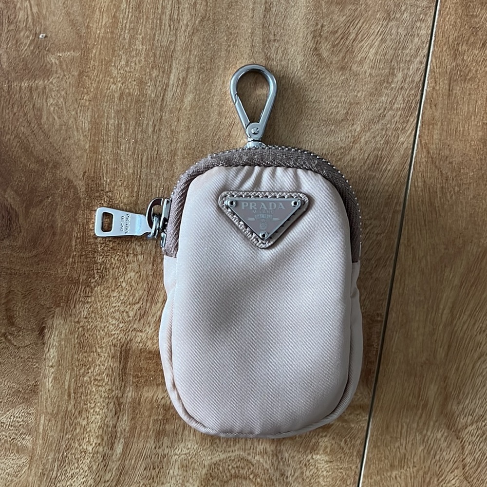 Re-Nylon Mini Pouch - Picture 7 of 10